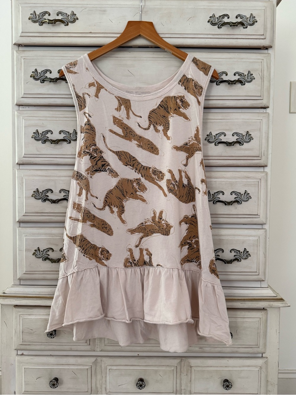 Chaser Beige Tank Top with Brown Tiger Print